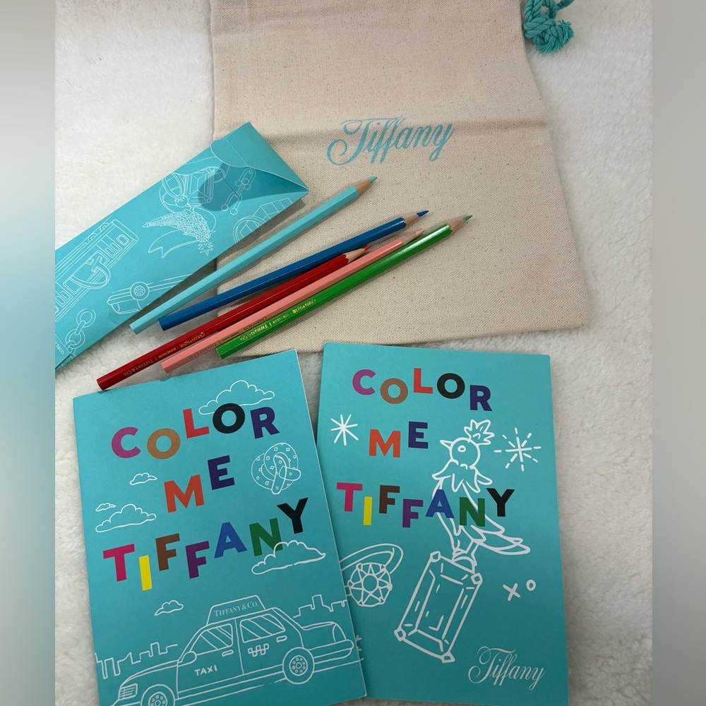 Tiffany & Co. gift  Art Set